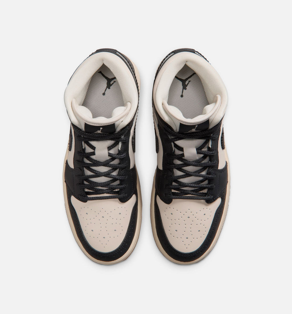 Air Jordan 1 Mid SE Women's Lifestyle Shoe - Off-Noir/Chalk/Pearl White