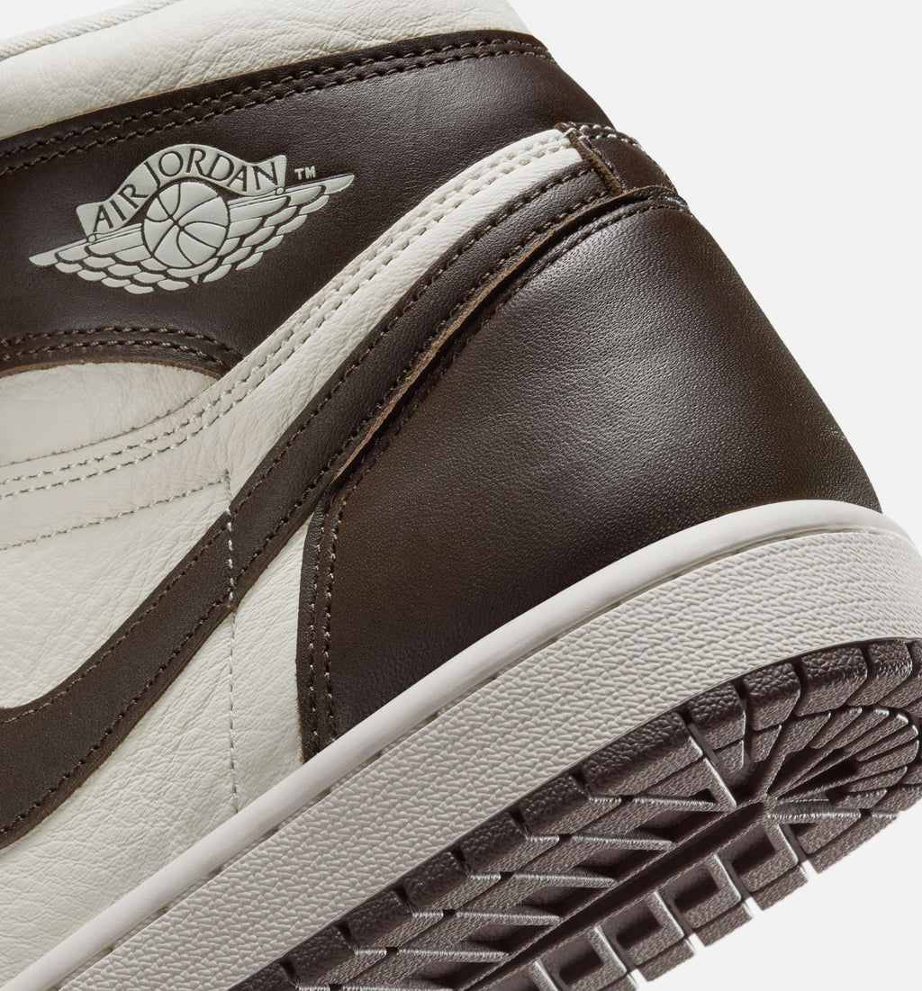 Air Jordan 1 Retro High OG Baroque Brown Women's Lifestyle Shoe - Baroque Brown/Light Madder Root/Sail