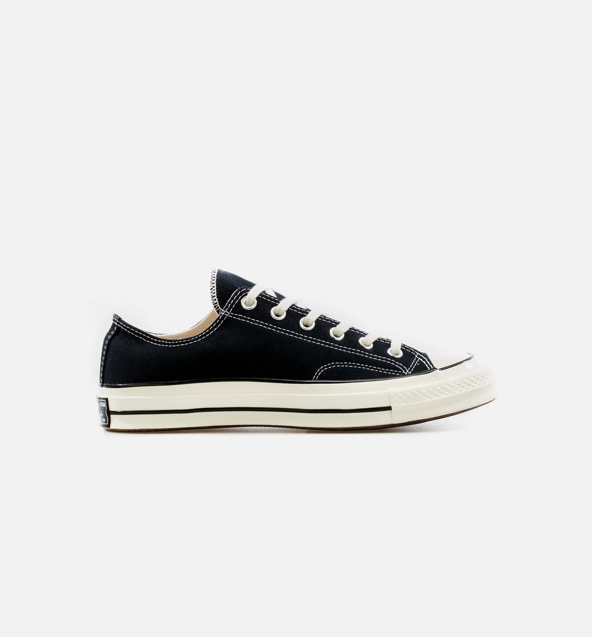Chuck 70 Low Top Men's Lifestyle Shoe - Black/White